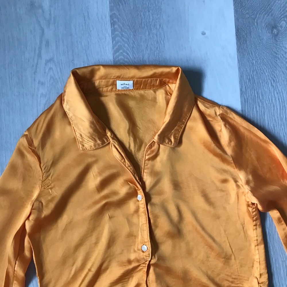 WILFRED SATIN CROP TOP LONG SLEEVE BUTTON BLOUSE WOMENS 2XS - Picture 2 of 10